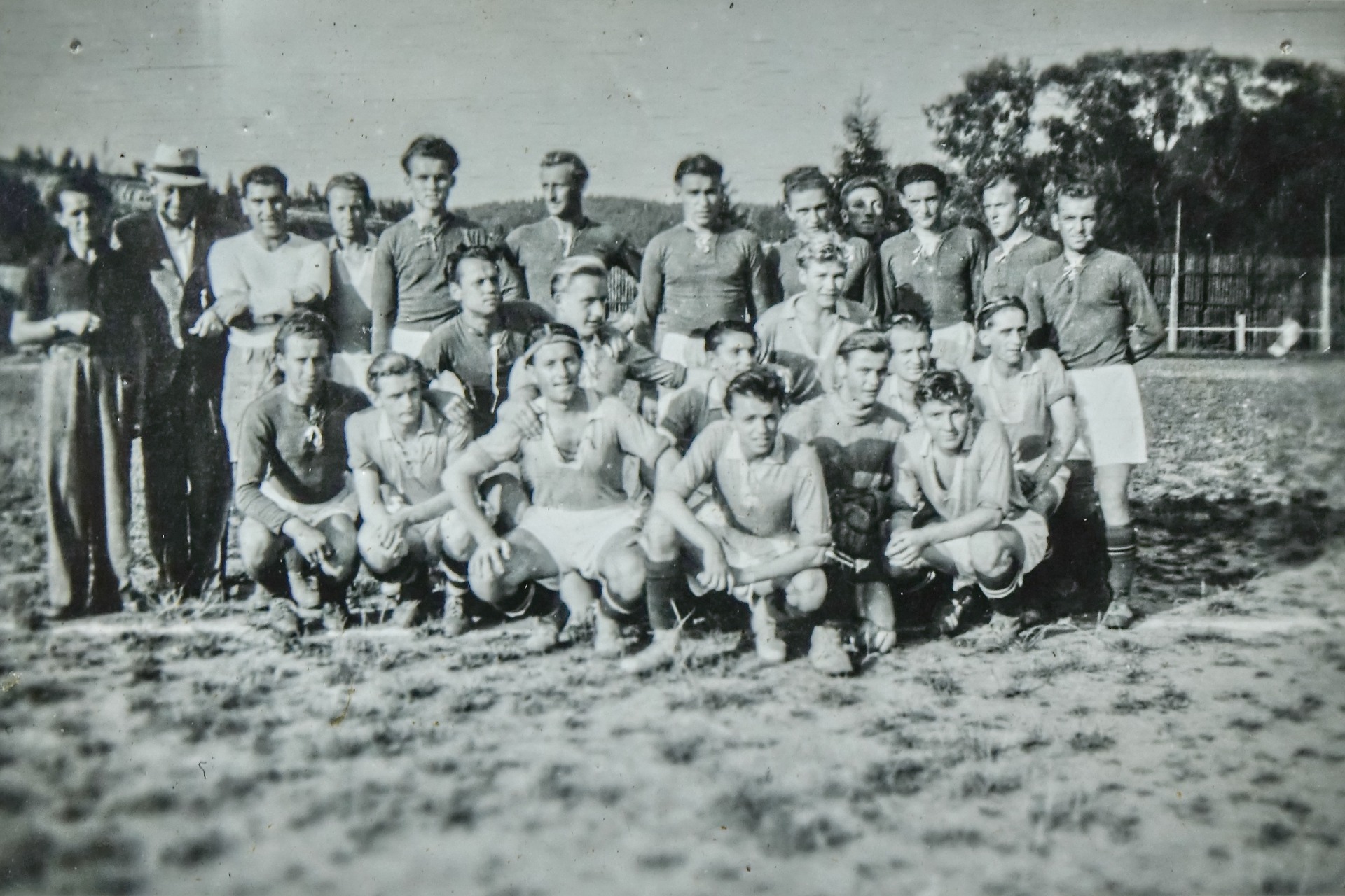 1946