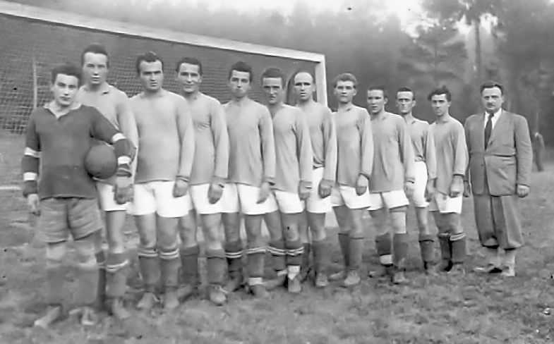 1949