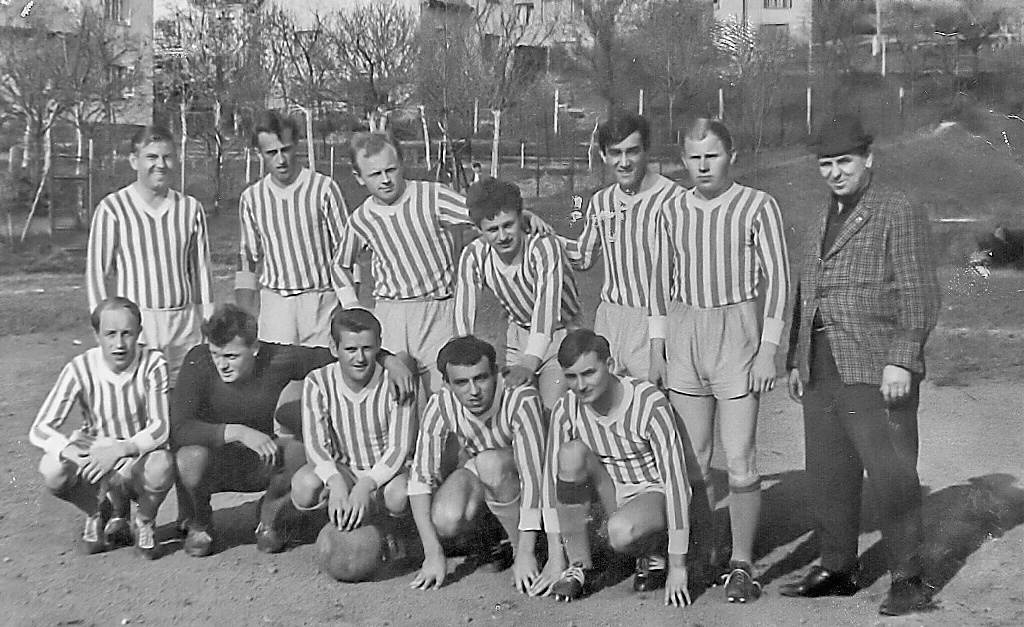1962